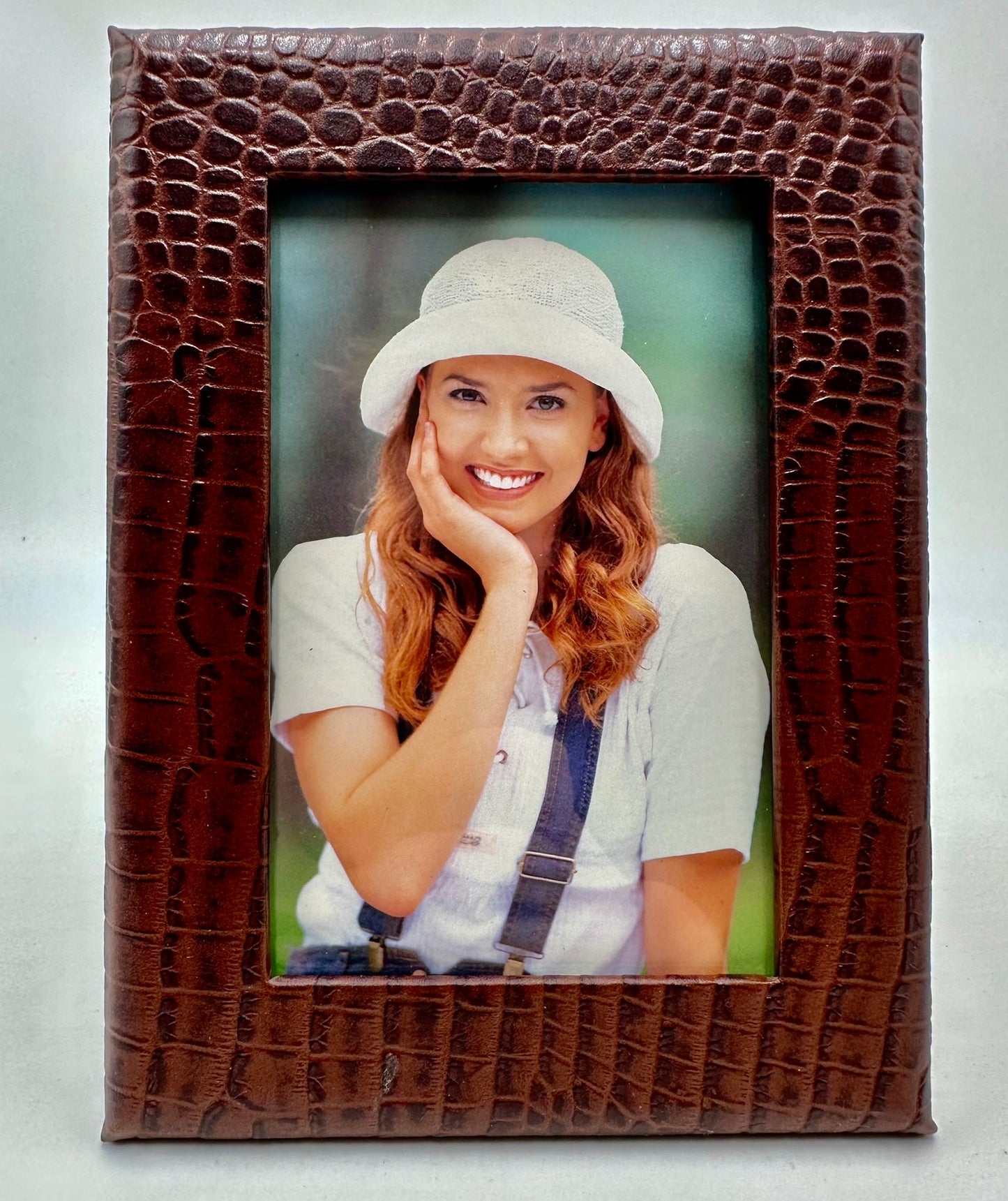 Leather Croco-Grain Picture Frame 4 x 6"