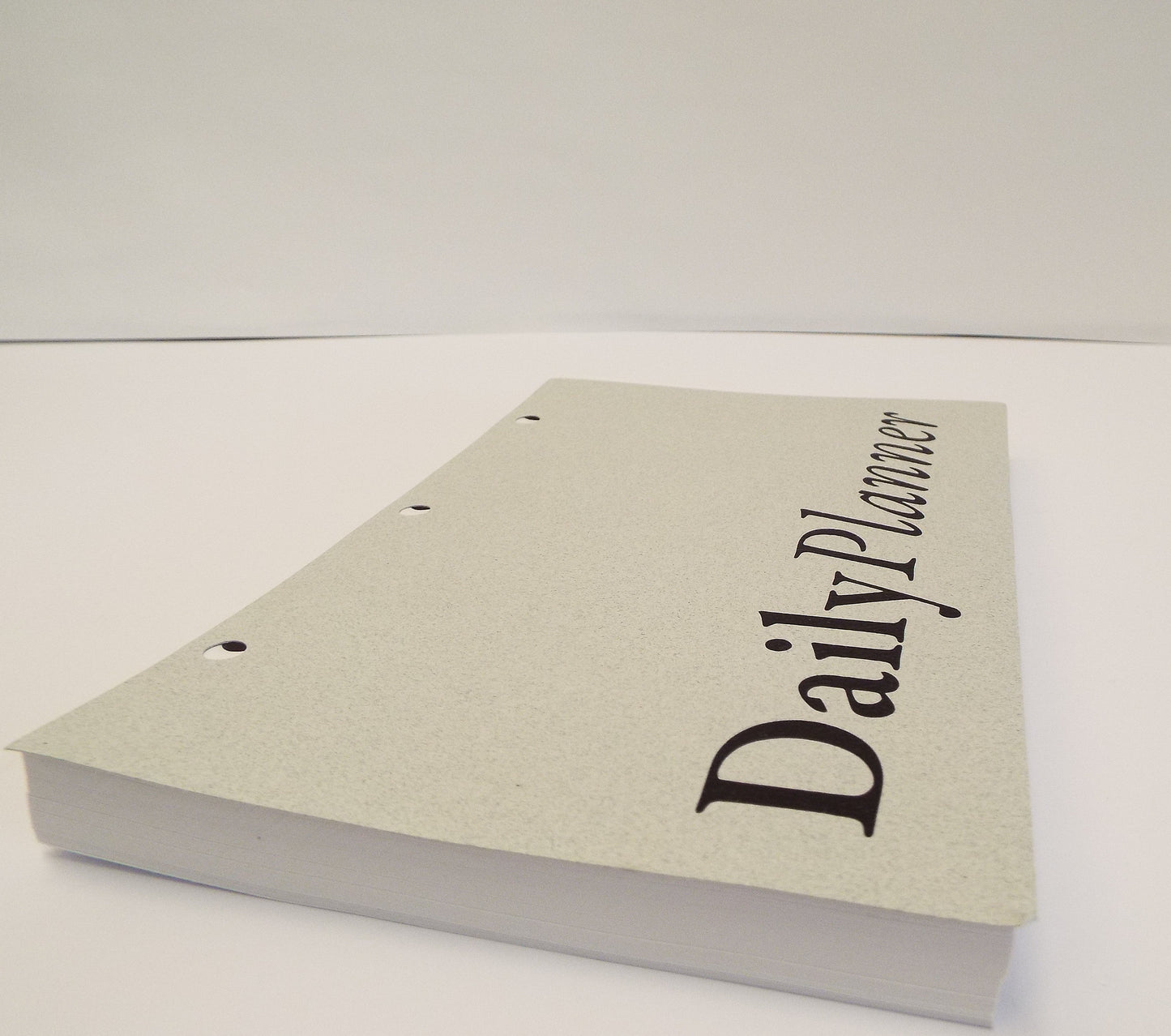 DD823W 8-1/2 x 5-1/2 3-hole punch Daily Planner preference collection 3 ring loose leaf sungraphix sun graphix tumi agenda ghurka desk calendar planner planning diary