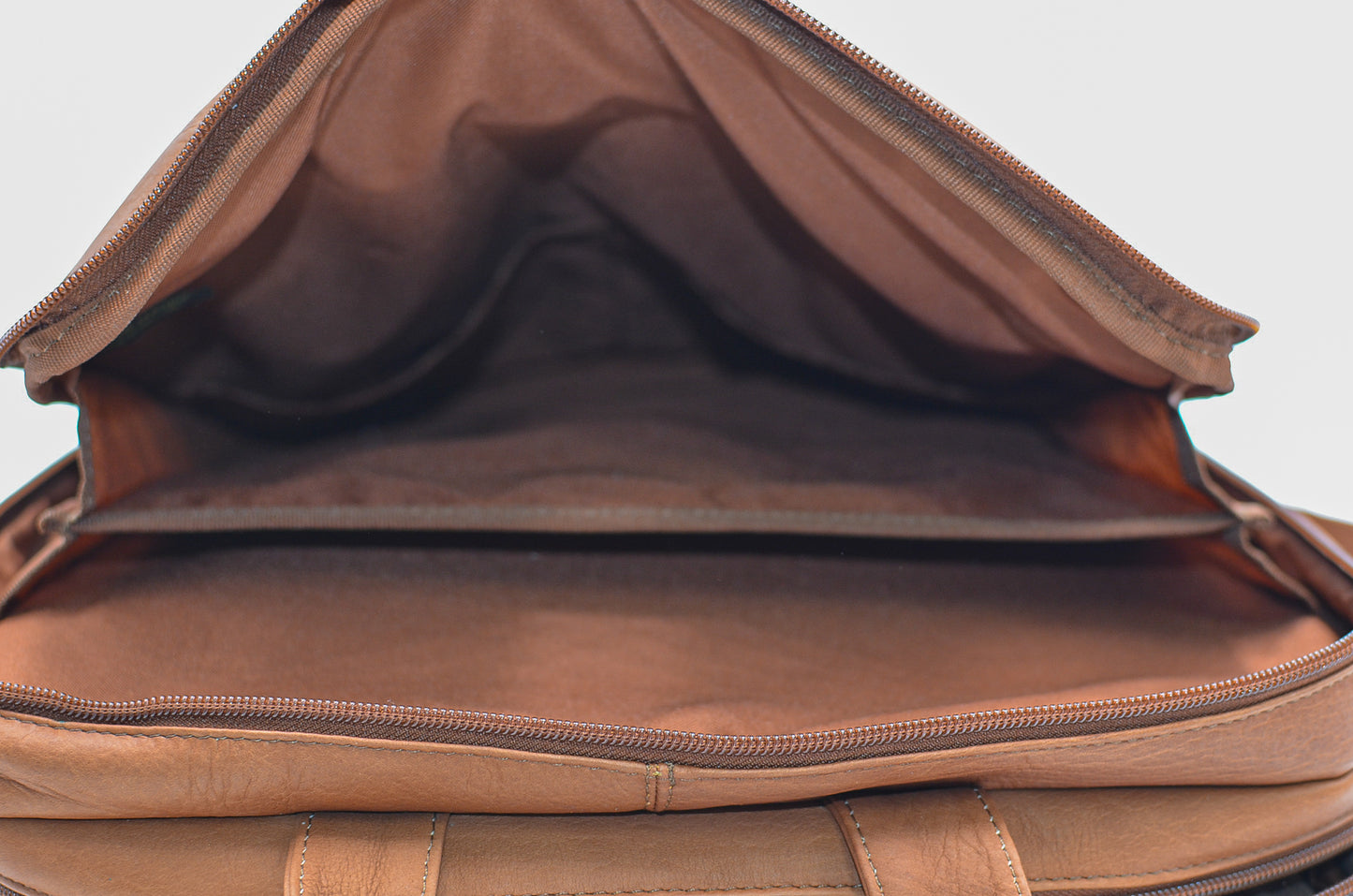 Leather: Slim Laptop Briefcase