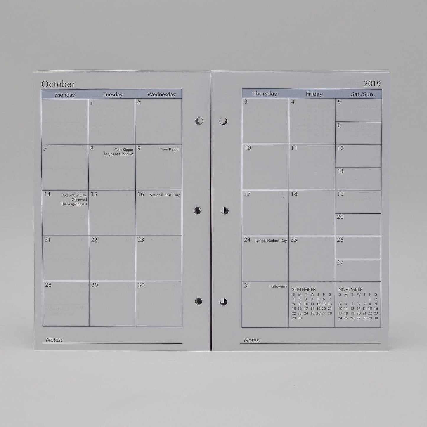 McCarthy Collection: MW58P3 5-1/2" x 8-1/2" 3 hole Planner / Address Combo This loose leaf 2021 or 2022 calendar, 3 hole refill has a month-at-a-view portion in the front of the book and a week-at-a-view portion in the back, as well as 26 address sheets.